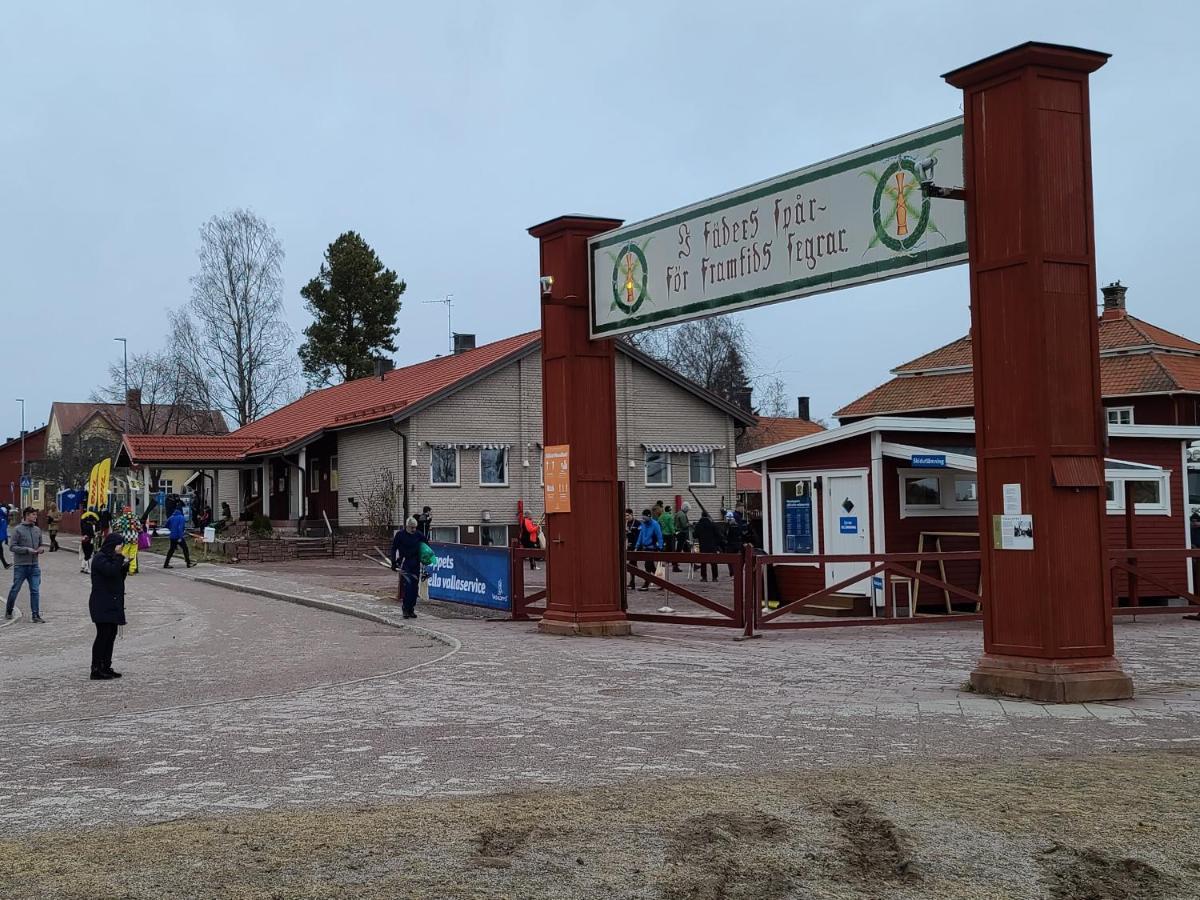 Vasaloppsmalet - Hostel Mora - Malkullans Vandrarhem Buitenkant foto